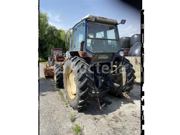 Grote foto ford landbouw en bosbouwtractor agrarisch algemeen