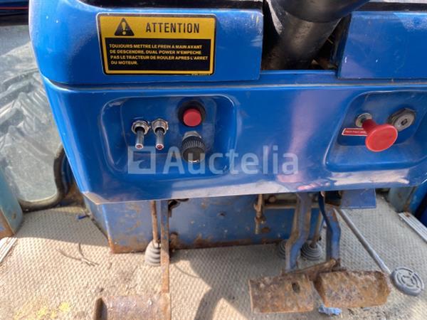Grote foto ford landbouw en bosbouwtractor agrarisch algemeen