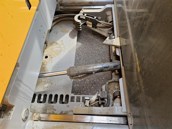 Grote foto jungheinrich etv214 reachtruck 1400 kg agrarisch heftrucks