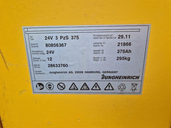 Grote foto jungheinrich ere225 elektrische palletwagen met verlengde lepels agrarisch heftrucks