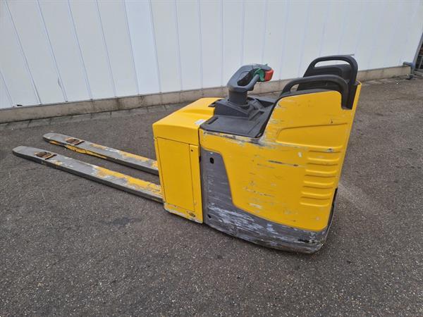 Grote foto jungheinrich ere225 elektrische palletwagen met verlengde lepels agrarisch heftrucks