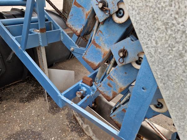 Grote foto perdu 4000 plantmachine agrarisch zaaimachines
