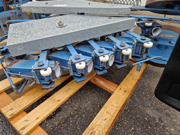 Grote foto perdu 4000 plantmachine agrarisch zaaimachines