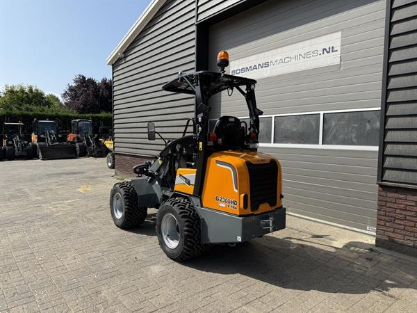 Grote foto giant g2300 x tra hd minishovel kniklader nieuw 545 lease agrarisch shovels
