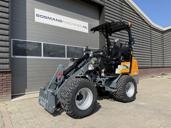 Grote foto giant g2300 x tra hd minishovel kniklader nieuw 545 lease agrarisch shovels