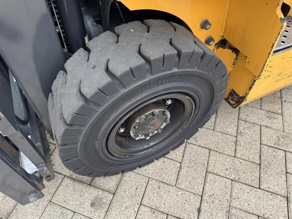 Grote foto heftruck atlet p1d1a15lt triplo 650 freelift sideshift 760uur lpg 2012 agrarisch heftrucks