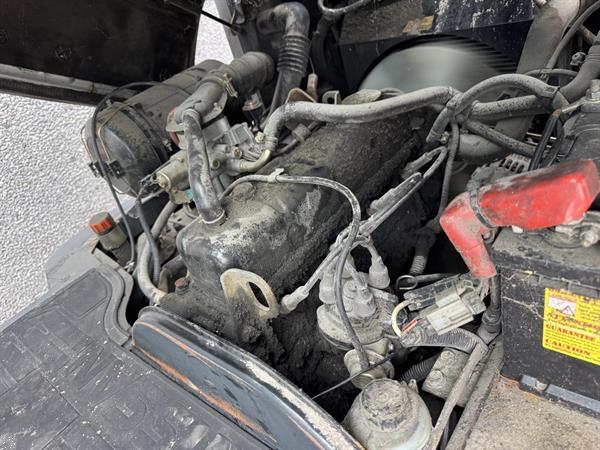 Grote foto nissan ud02a25pq triplo 475 freelift sideshift lpg 2005 agrarisch heftrucks