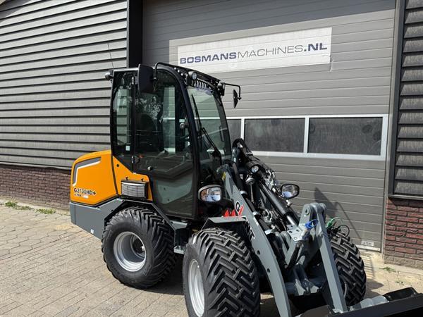 Grote foto giant g2700 x tra hd minishovel nieuw met cabine agrarisch shovels