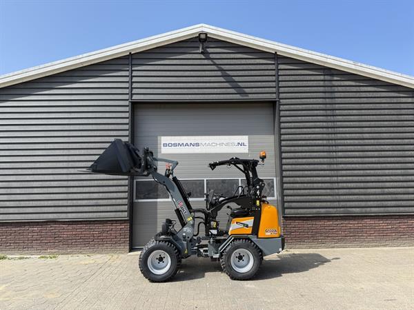 Grote foto giant g1500l x tra minishovel nieuw l extra hefvermogen agrarisch shovels