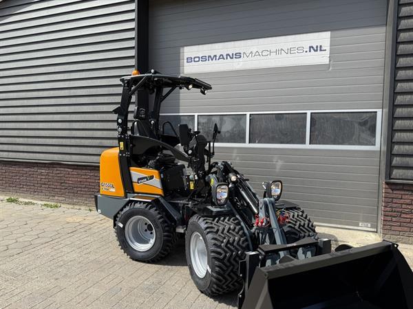 Grote foto giant g1500l x tra minishovel nieuw l extra hefvermogen agrarisch shovels