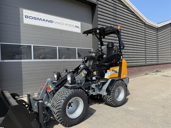 Grote foto giant g1500l x tra minishovel nieuw l extra hefvermogen agrarisch shovels
