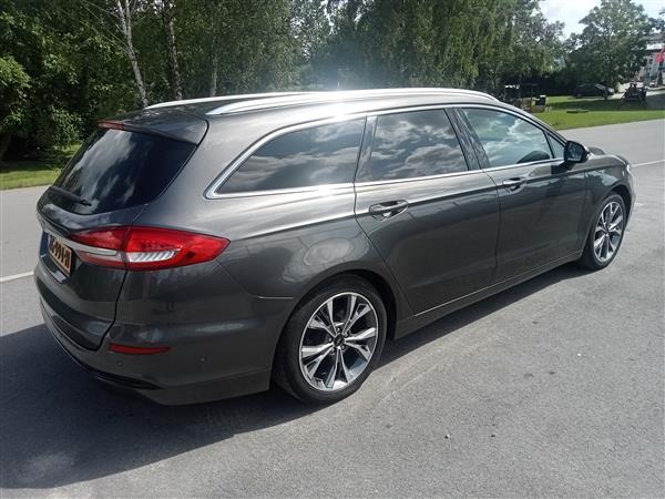Grote foto ford mondeo wagon 2.0 ecvt hev 188pk 2019 auto ford