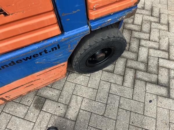 Grote foto heftruck forklift toyota 5fd25 triplo500 1z engine sideshift diesel agrarisch heftrucks