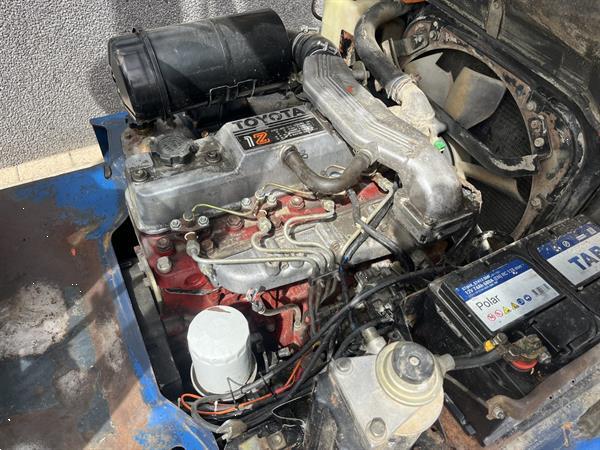 Grote foto heftruck forklift toyota 5fd25 triplo500 1z engine sideshift diesel agrarisch heftrucks
