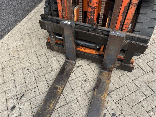 Grote foto heftruck forklift toyota 5fd25 triplo500 1z engine sideshift diesel agrarisch heftrucks