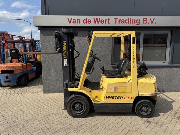 Grote foto hyster h2.50xm triplo 470 freelift sideshift lpg 1995 agrarisch heftrucks