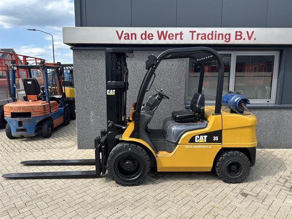 Grote foto caterpillar gp35 triplo 430 freelift sideshift 4e functie lpg 2008 agrarisch heftrucks