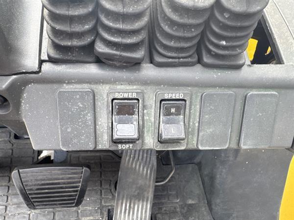Grote foto caterpillar gp35 triplo 430 freelift sideshift 4e functie lpg 2008 agrarisch heftrucks