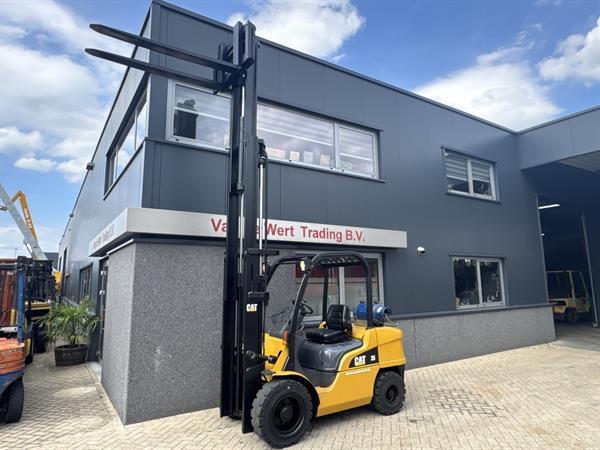 Grote foto caterpillar gp35 triplo 430 freelift sideshift 4e functie lpg 2008 agrarisch heftrucks