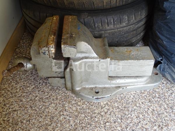 Grote foto grote ondeugd doe het zelf en verbouw gereedschappen en machines
