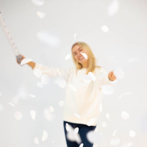 Grote foto confetti cannon rose petalls white paper 60 cm verzamelen overige verzamelingen