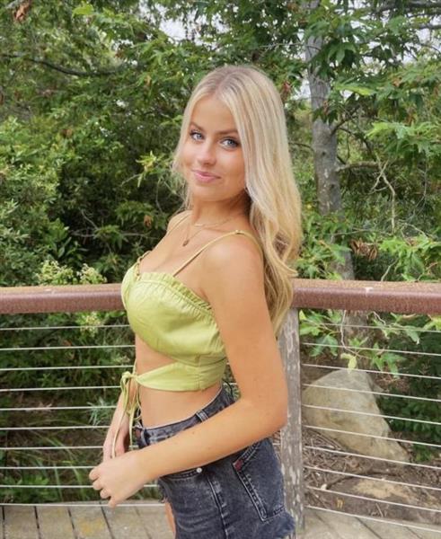 Grote foto heel gevarieerd dus erotiek contact vrouw tot man