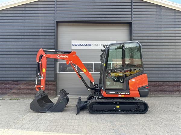 Grote foto kubota kx027 hi spec minigraver nieuw incl cw05 3 bakken doe het zelf en verbouw kranen en graafmachines