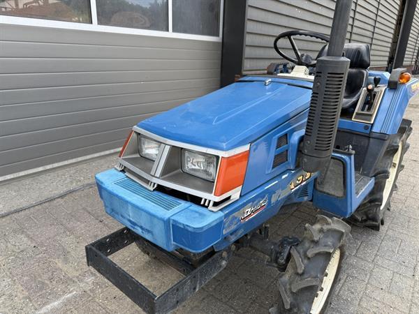 Grote foto iseki tu150 4wd 17 pk minitractor agrarisch tractoren