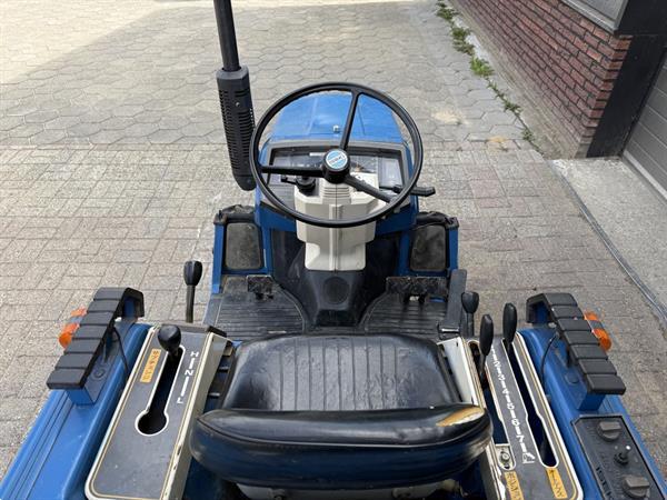 Grote foto iseki tu150 4wd 17 pk minitractor agrarisch tractoren