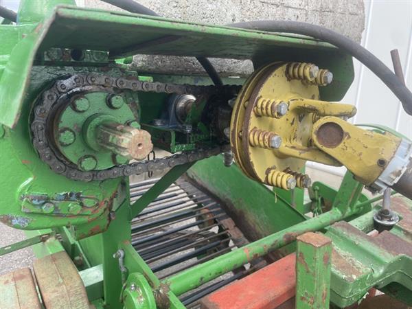 Grote foto krakei s aardappelrooier 1 rij agrarisch aardappelpootmachines