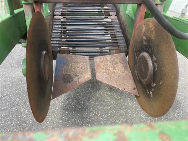 Grote foto krakei s aardappelrooier 1 rij agrarisch aardappelpootmachines