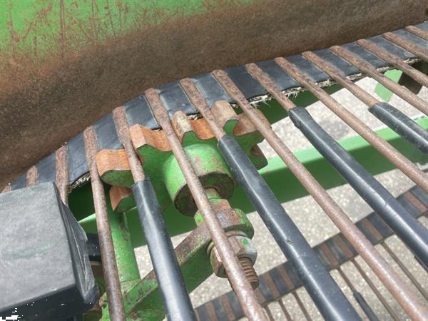 Grote foto krakei s aardappelrooier 1 rij agrarisch aardappelpootmachines