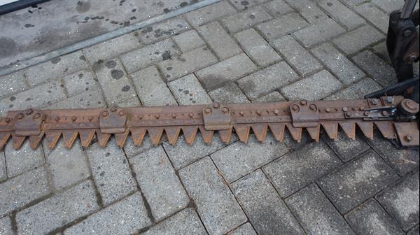 Grote foto mc connel armmaaier swingtrim tuin en terras heggenschaar