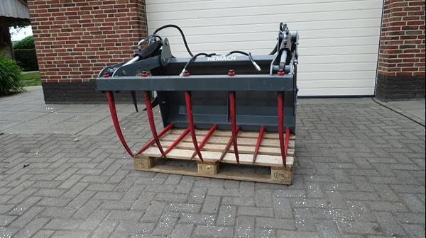 Grote foto hemach mestklem 120 euro aansluiting agrarisch algemeen
