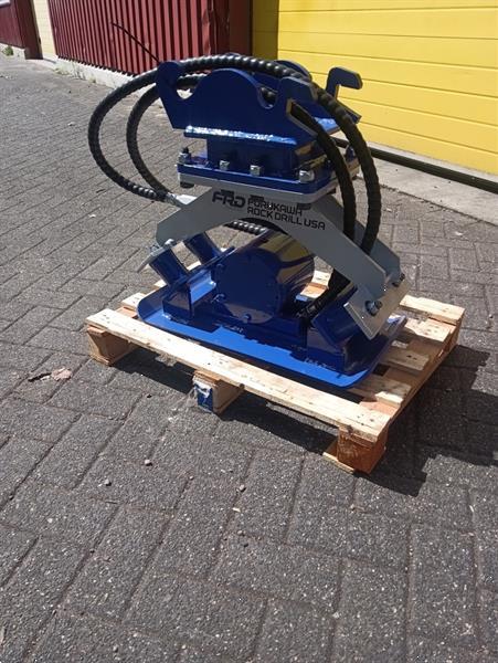 Grote foto trilblok trilplaat cw 05 opname minigraver 550 x 300 mm onderplaat doe het zelf en verbouw overige doe het zelf en verbouw
