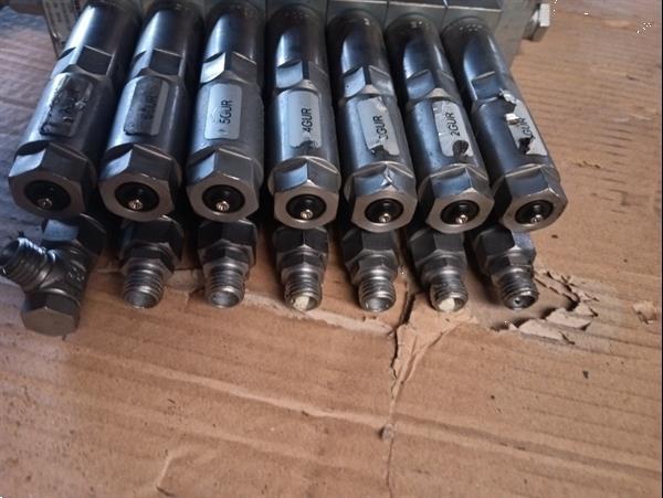 Grote foto groeneveld beka vetverdeler 14 outputs doe het zelf en verbouw onderdelen en accessoires