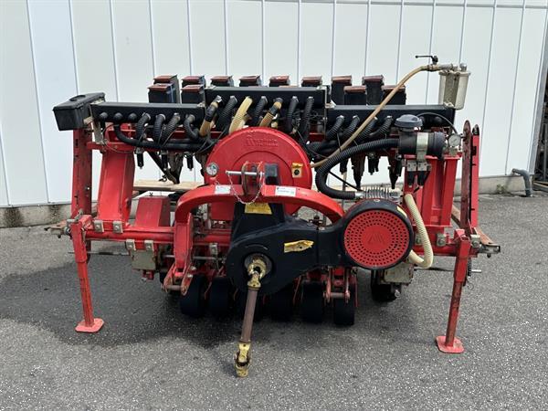 Grote foto agricola ai640 snt2290 pneumatische precisiezaaimachine 12 rijen met 16 elementen agrarisch zaaimachines