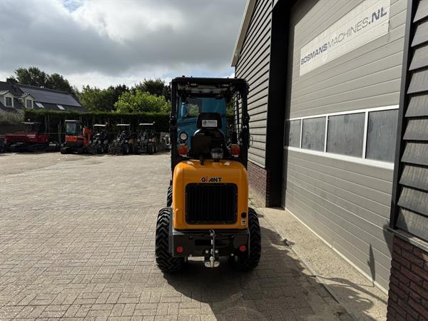 Grote foto giant g1500 l hd x tra minishovel kniklader nieuw agrarisch shovels
