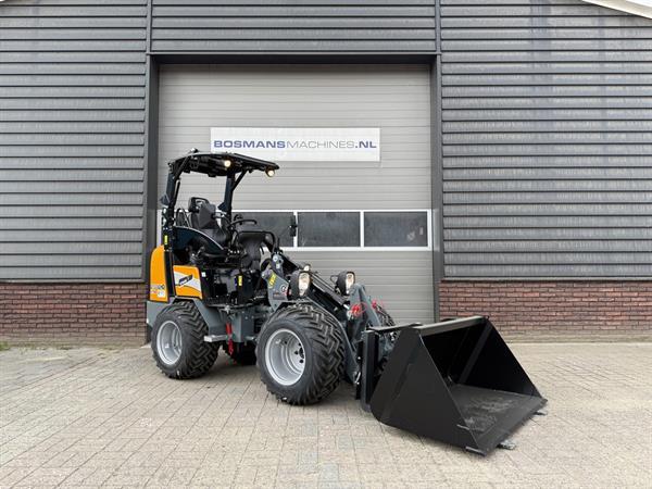 Grote foto giant g1500 l hd x tra minishovel kniklader nieuw agrarisch shovels