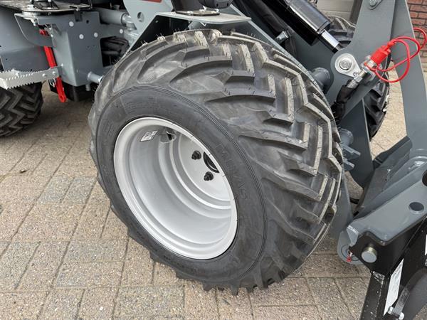 Grote foto giant g1500 l hd x tra minishovel kniklader nieuw agrarisch shovels