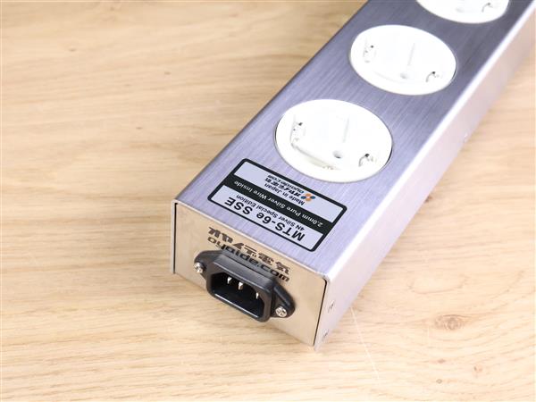 Grote foto oyaide mts 6e sse silver edition highend audio power distributor audio tv en foto onderdelen en accessoires