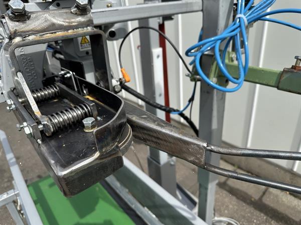 Grote foto newlong naailijn met allround transportband agrarisch tuinbouw