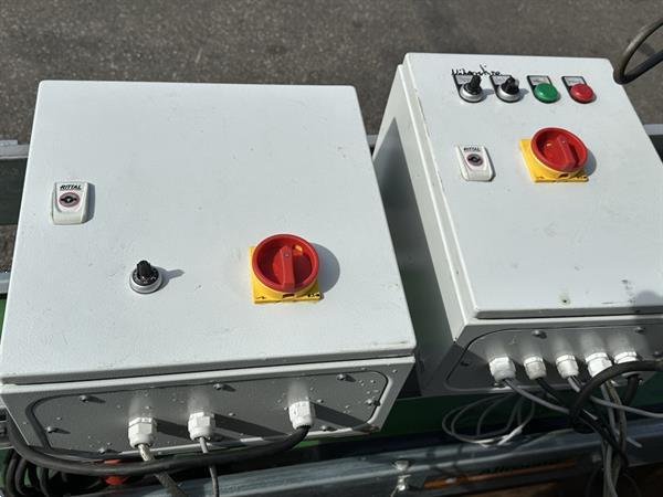 Grote foto newlong naailijn met allround transportband agrarisch tuinbouw