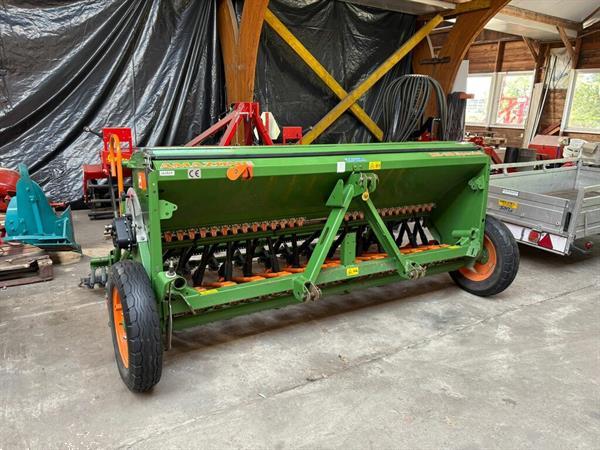 Grote foto amazone d9 30 spec agrarisch zaaimachines