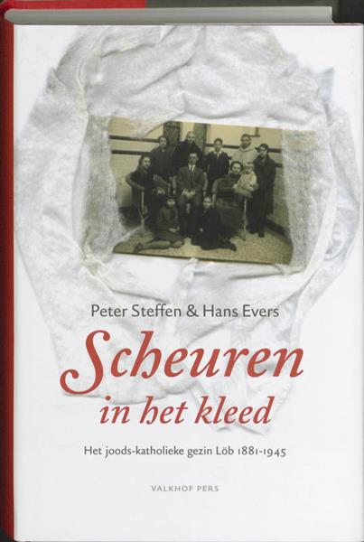 Grote foto scheuren in het kleed boeken geschiedenis wereld