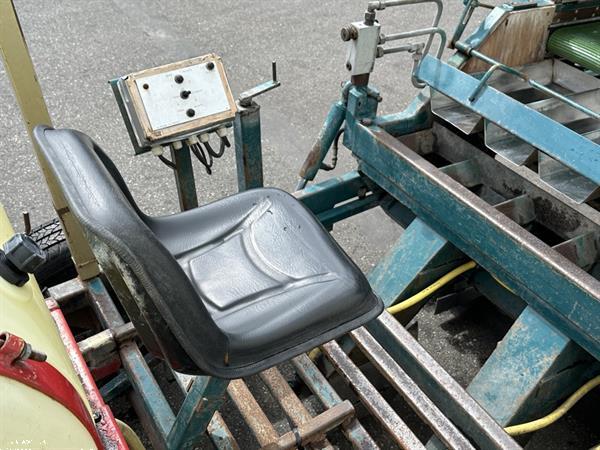 Grote foto allround uien bollen plantmachine agrarisch zaaimachines