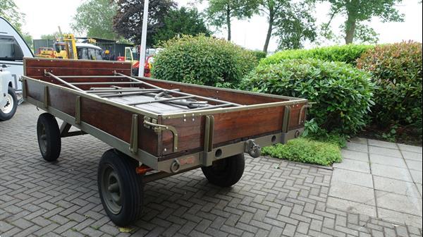 Grote foto antieke schamel aanhangwagen agrarisch aanhangwagens