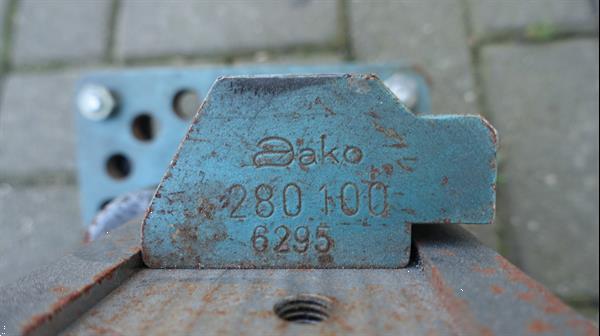 Grote foto aako strippenbuiger handbediend doe het zelf en verbouw ijzerwaren en bevestigingsmiddelen
