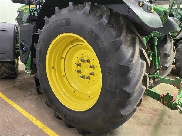 Grote foto john deere wielen 600 65r38 zgan agrarisch tractoren