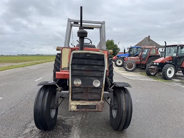 Grote foto massey ferguson 675 agrarisch tractoren